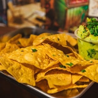 House Guacamole & Totopos